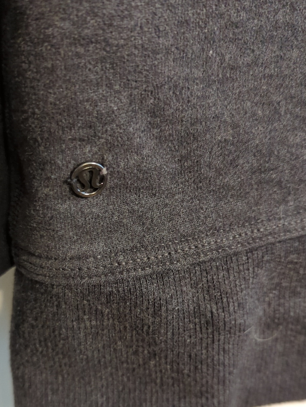 LULULEMON yin to my yang cardigan - size 6 - Picture 9 of 14